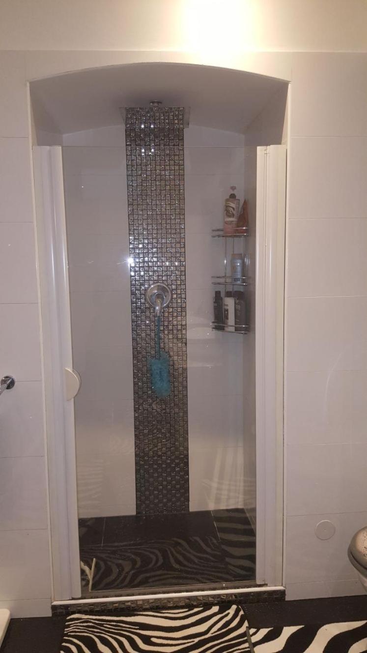 Grosse Wohnung Naehe Zentrum Wien Ngoại thất bức ảnh